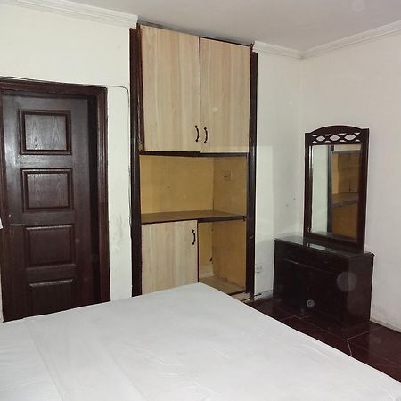 Safari Hotel Upper Mall Λαχόρη Εξωτερικό φωτογραφία