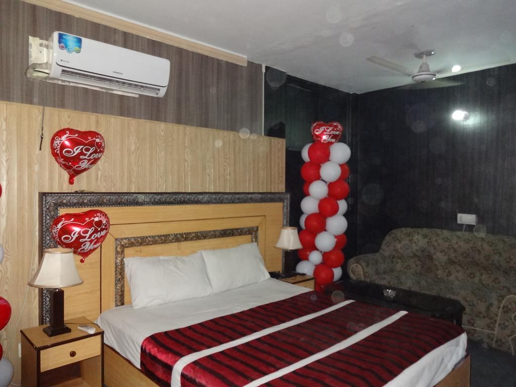 Safari Hotel Upper Mall Λαχόρη Δωμάτιο φωτογραφία