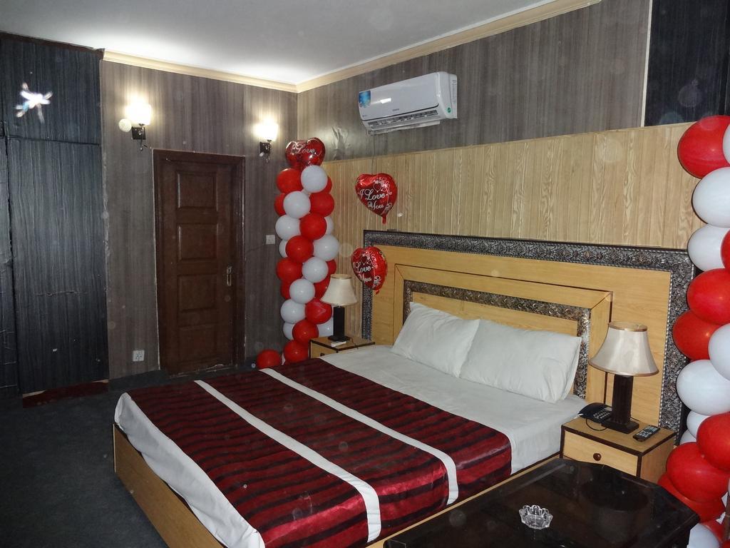 Safari Hotel Upper Mall Λαχόρη Δωμάτιο φωτογραφία